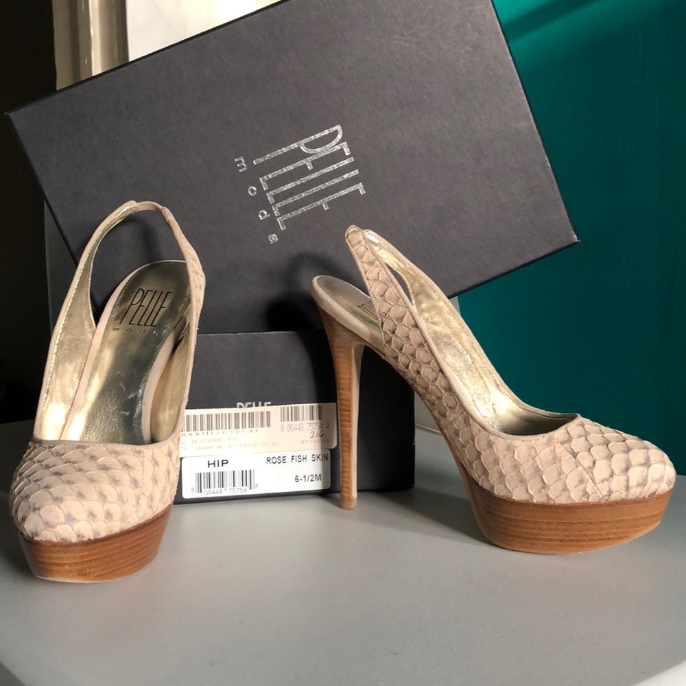 Pelle moda fish skin rose/nude heels size 6-1/2